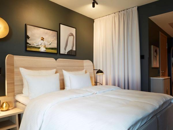 Scandic Frankfurt Hafenpark : photo 3 de la chambre chambre familiale standard