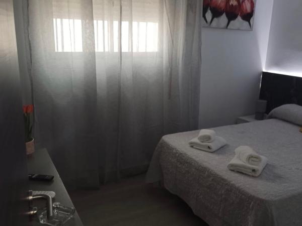 Pensión Barlovento : photo 8 de la chambre chambre double avec salle de bains privative