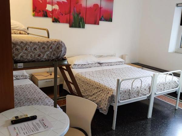 Albergo Caffaro : photo 3 de la chambre chambre quadruple