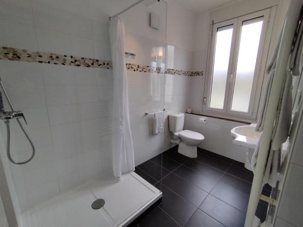 The Originals Access, Hotel Le Canter Saumur : photo 5 de la chambre chambre triple