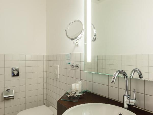 Hotel Esplanade Dortmund : photo 5 de la chambre chambre confort