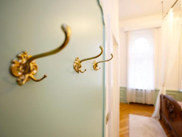 Villabaroque_Eger : photo 1 de la chambre chambre lit queen-size deluxe