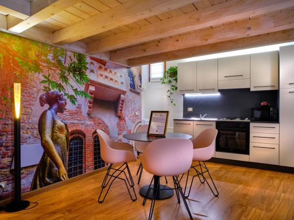 PALAZZO RISTORI : photo 2 de la chambre appartement en duplex