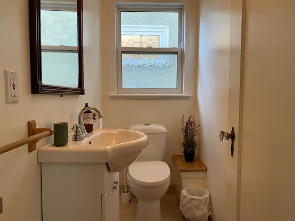 Cozy Dunbar 3 Beds Home w/ Views : photo 7 de la chambre chambre lit queen-size - vue sur mer