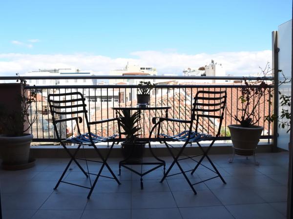 Adrian Hotel : photo 5 de la chambre chambre double ou lits jumeaux avec balcon