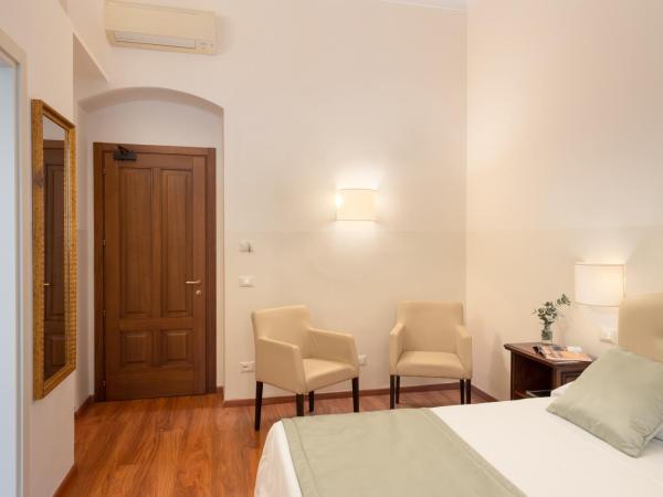 Hotel Cimabue : photo 4 de la chambre chambre double supérieure