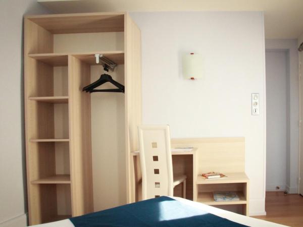 Hôtel De La Cathédrale : photo 4 de la chambre chambre double confort