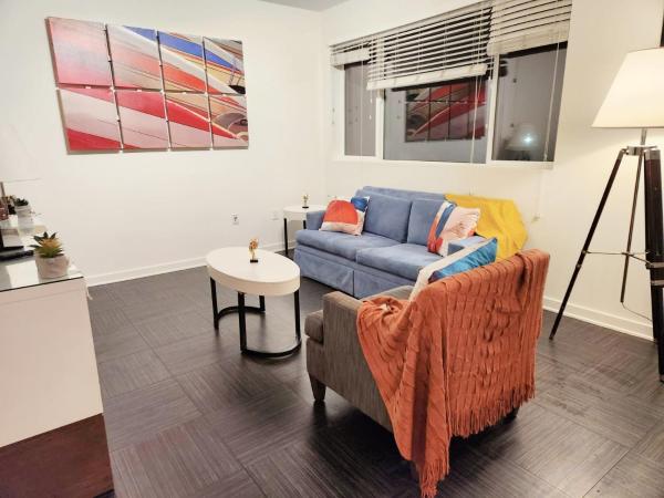 Venice Beach luxury Apartments minutes to The Marina And Santa Monica limited time free parking : photo 3 de la chambre appartement 3 chambres