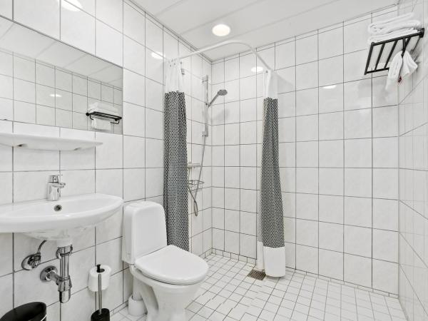 Ibsens Hotel : photo 2 de la chambre chambre spacieuse