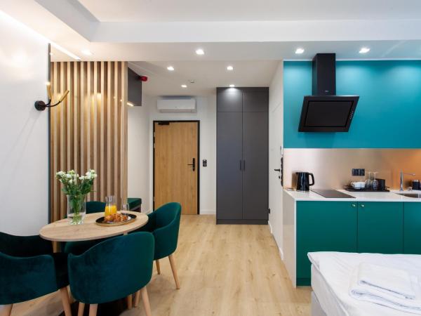 SQUARE APARTMENTS GDYNIA : photo 2 de la chambre chambre lits jumeaux standard