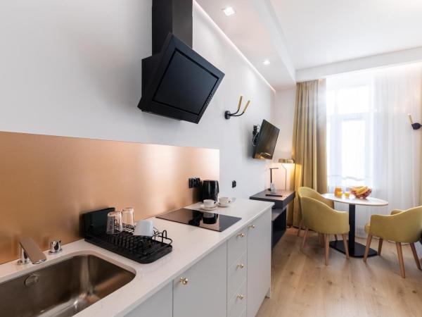 SQUARE APARTMENTS GDYNIA : photo 5 de la chambre chambre triple