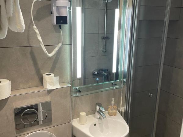 Mary's Hotel République : photo 8 de la chambre suite familiale