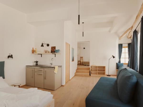 Urban Inn - Wilten 24/7 : photo 1 de la chambre appartement supérieur