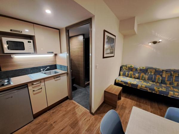 Residence Veles Plage : photo 5 de la chambre appartement 1 chambre avec terrasse (3 personnes - vue sur mer - deuxième Étage)