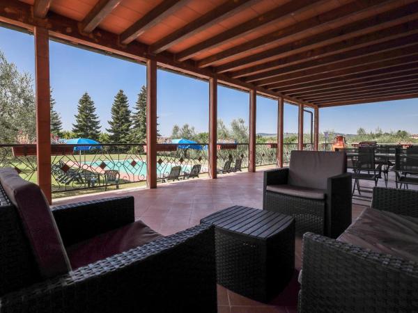 Agriturismo Michelangelo : photo 4 de la chambre chambre double ou lits jumeaux avec salle de bains privative