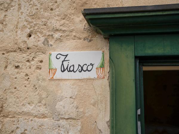 Residence Le Vie Del Mosto : photo 3 de la chambre chambre double