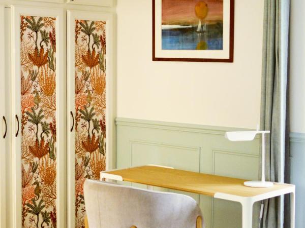 Manoir de Beaupré : photo 2 de la chambre chambre double ou lits jumeaux deluxe – vue sur jardin