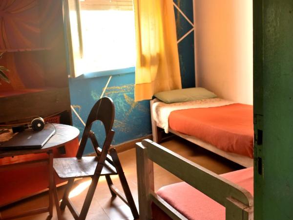 Hostel Joven casa Reggae : photo 6 de la chambre chambre double ou lits jumeaux Économique