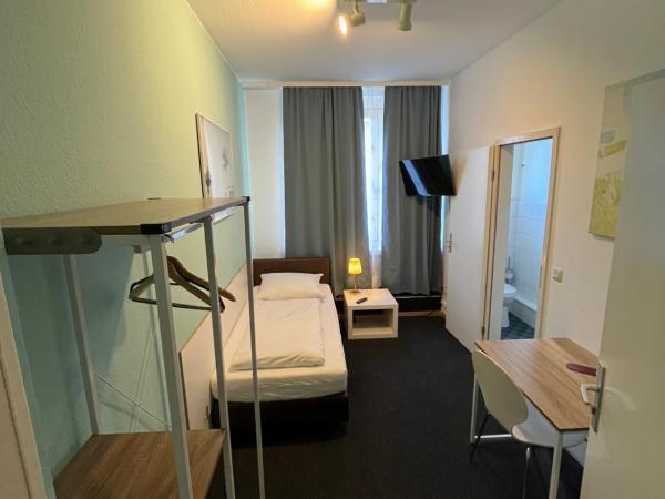 Hotel Schwarzer Bär : photo 1 de la chambre chambre simple