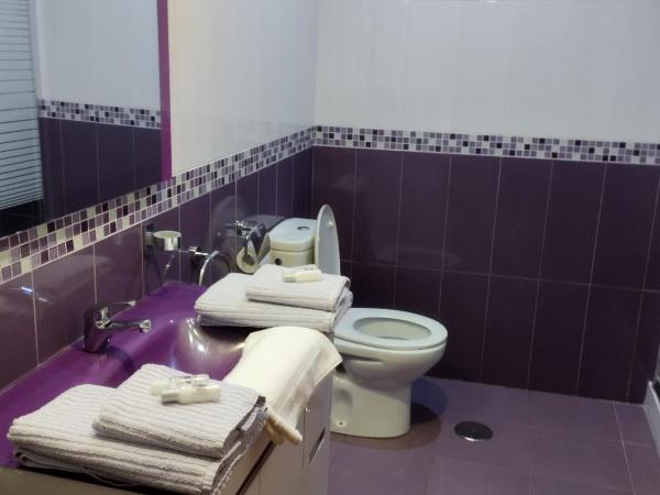 Airiños Aires : photo 2 de la chambre chambre lits jumeaux spacieuse