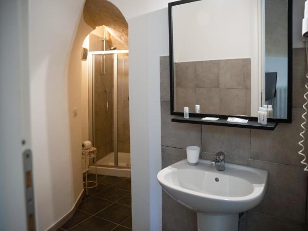 Residence Le Vie Del Mosto : photo 9 de la chambre chambre double supérieure