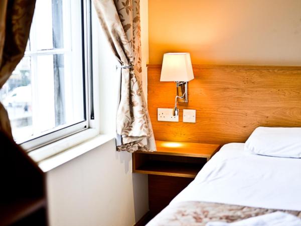 Kings Cross Inn Hotel : photo 5 de la chambre chambre lits jumeaux