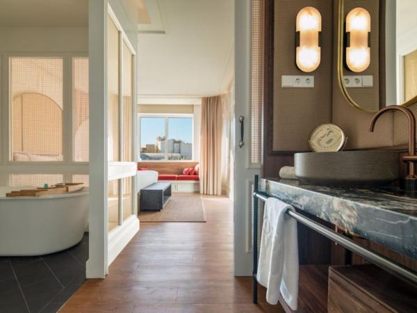 Only YOU Hotel Valencia : photo 3 de la chambre suite présidentielle