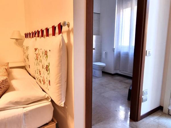 Stay Bergamo : photo 9 de la chambre chambre triple supérieure