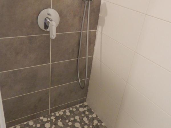 Bristol Logis Cit'Hotel Périgueux Centre : photo 4 de la chambre chambre simple avec lit double