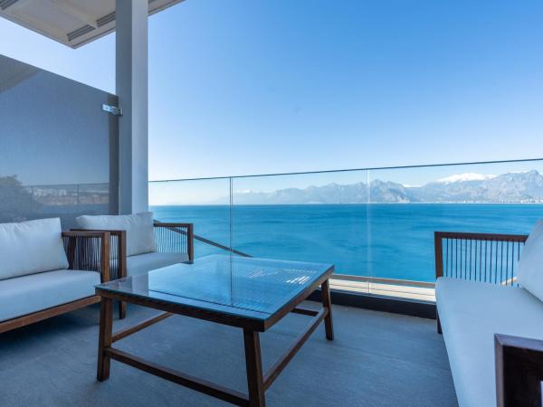 Perge Hotels - Adult Only 18 plus : photo 6 de la chambre suite junior - vue sur mer