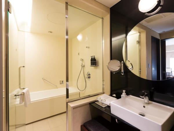 The Royal Park Hotel Iconic Tokyo Shiodome : photo 5 de la chambre chambre triple supérieure