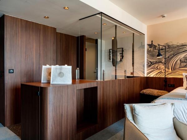 Hôtel Roz Marine Thalasso Resort : photo 4 de la chambre suite junior - vue sur mer