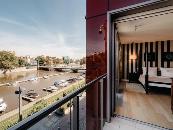 EXCLUSIVE Aparthotel MARINA : photo 1 de la chambre suite en duplex