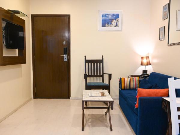 The Shalimar Hotel, Kemps Corner : photo 6 de la chambre suite lifestyle

