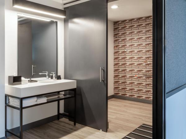 Aloft Austin South : photo 3 de la chambre chambre lit king-size