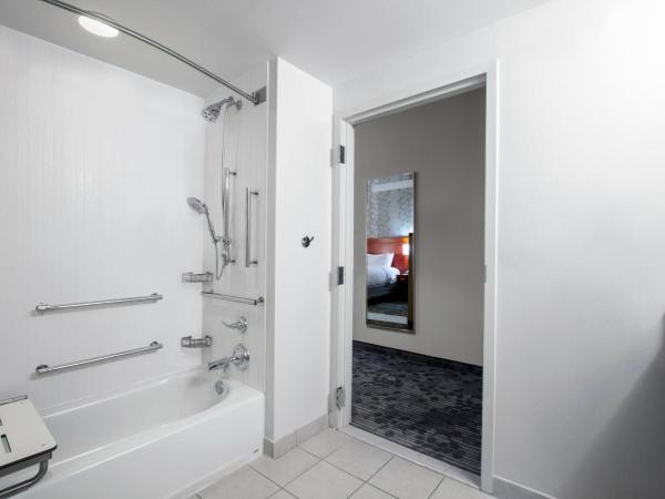 Courtyard by Marriott Jacksonville I-295/East Beltway : photo 8 de la chambre chambre lit king-size deluxe