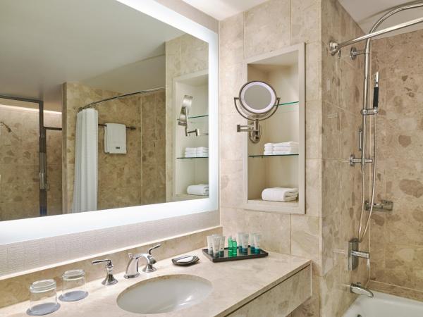 The Westin Chicago River North : photo 4 de la chambre chambre lit king-size traditionnelle