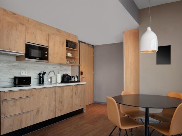 Residence Inn by Marriott Amsterdam Houthavens : photo 4 de la chambre suite d'angle 1 chambre - Étage Élevé