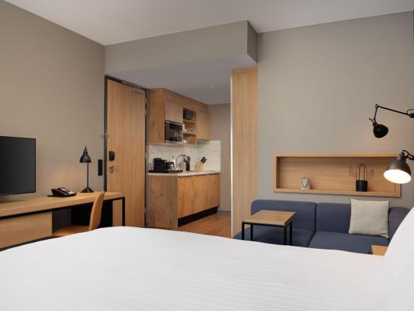 Residence Inn by Marriott Amsterdam Houthavens : photo 3 de la chambre studio lit queen-size 