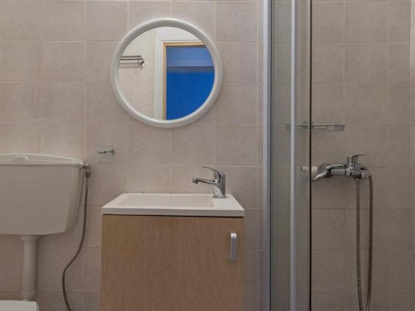 Kimon Hotel Athens : photo 4 de la chambre petite chambre intérieure