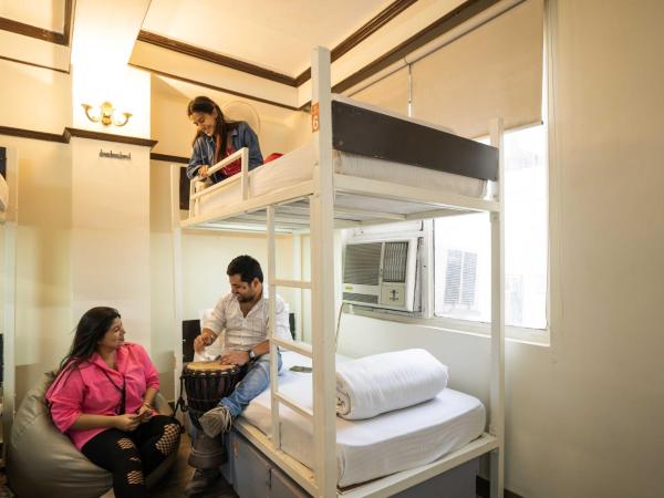 Zostel Delhi : photo 5 de la chambre lit dans dortoir 6 lits
