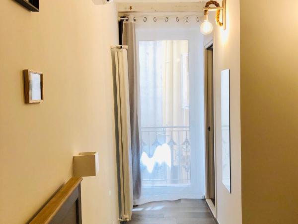 Atipico B&B : photo 6 de la chambre chambre double avec salle de bains privative