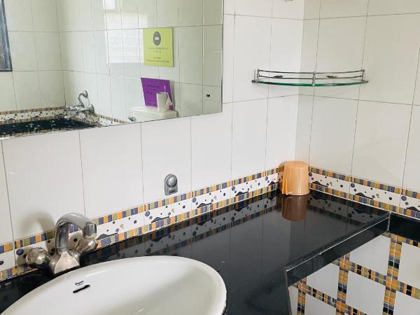 Hostel Lifespace- Garden Bungalow with Pods, CoWork & Cafe : photo 4 de la chambre lit dans dortoir mixte de 4 lits