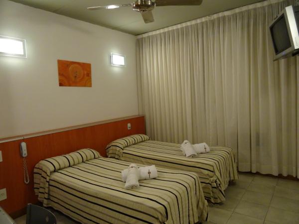 Hotel Necof : photo 8 de la chambre chambre quadruple en duplex