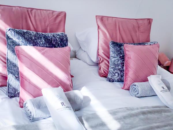 Royal Rooms at Coop Live Etihad, Sports City : photo 8 de la chambre chambre double ou lits jumeaux deluxe – vue sur jardin