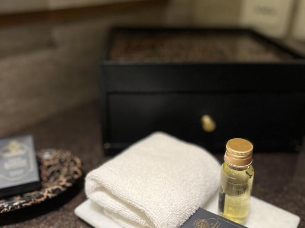 Taj City Centre New Town, Kolkata : photo 4 de la chambre taj club room jacuzzi with one way airport transfer, evening cocktail, 2 pcs of ironing non-cumulative basis