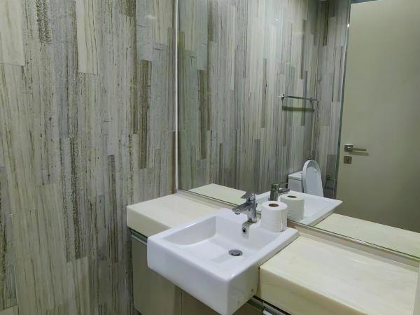 M City 2 BEDROOM KLCC : photo 2 de la chambre appartement en duplex