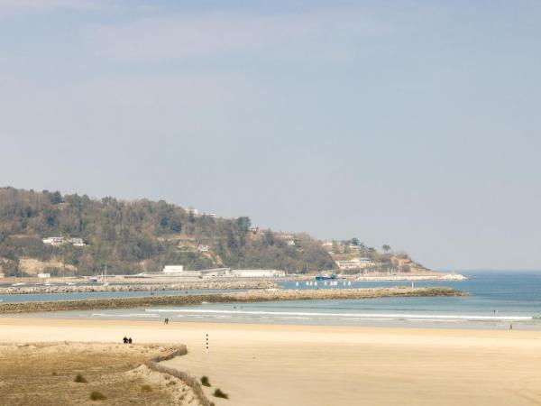 Hôtel Serge Blanco - Relais Thalasso & Spa : photo 8 de la chambre chambre double deluxe avec accès au spa - vue latérale sur mer
