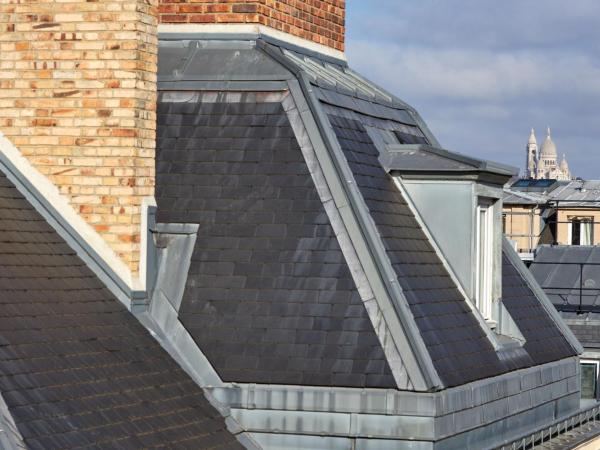 Hôtel Regina Louvre : photo 8 de la chambre suite familiale (2 adultes + 2 enfants)