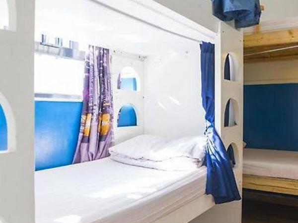 The Cultural Crashpad - 康乃馨旅館 : photo 6 de la chambre lit superposé dans dortoir mixte